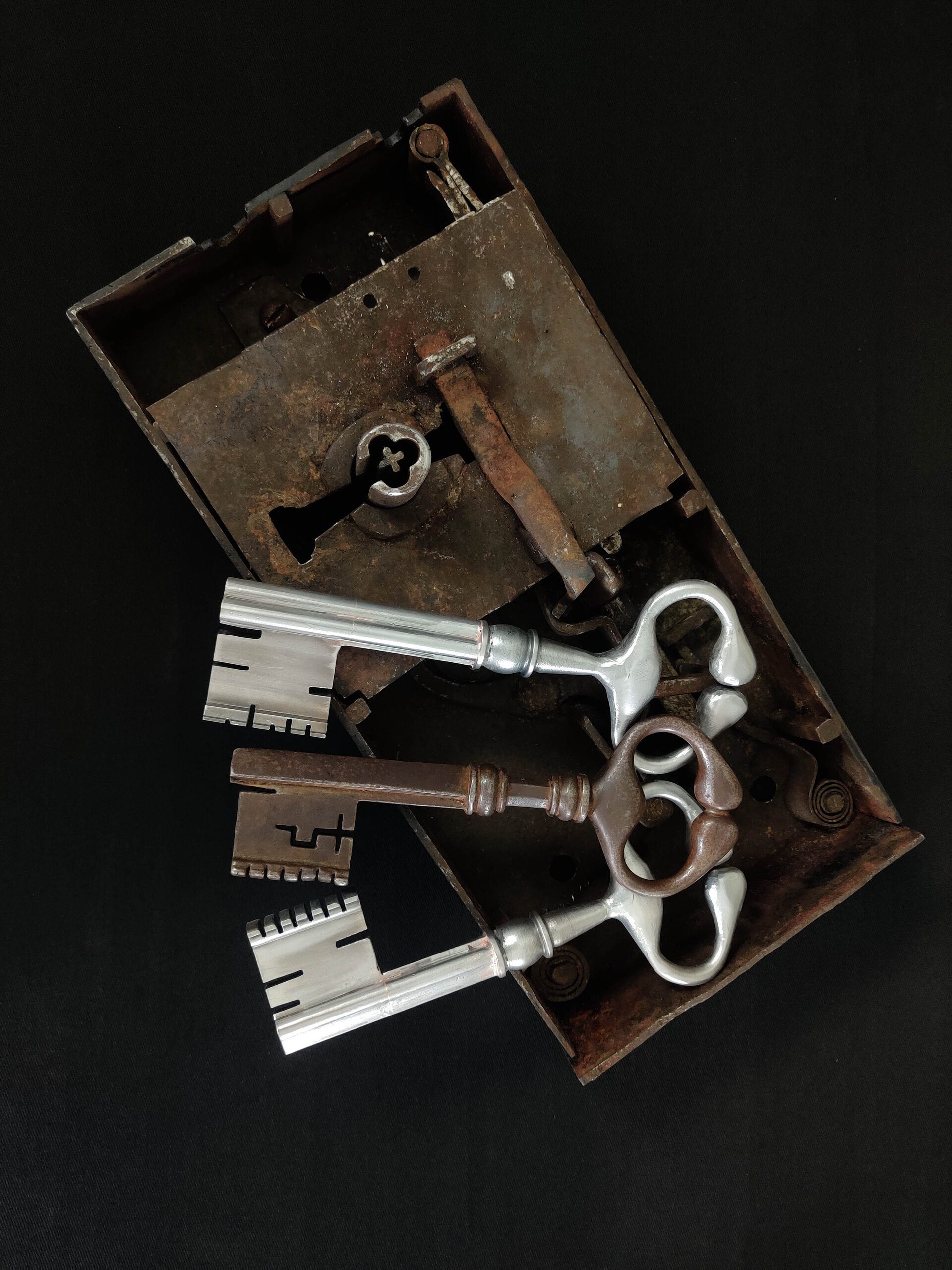 Three keys for an eighteenth-century Piedmontese Baroque safe, above the lock
