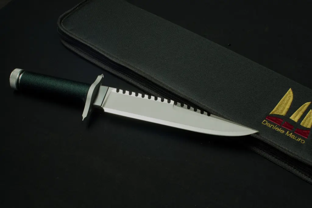 First Blood 1of13 replica seen from above on the right side, with the sawteeth on the spine